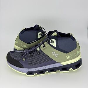 On Cloud Cloudtrax Womens Size 10 Hiking Boot Purple Navy Green Shoes 53.99053
